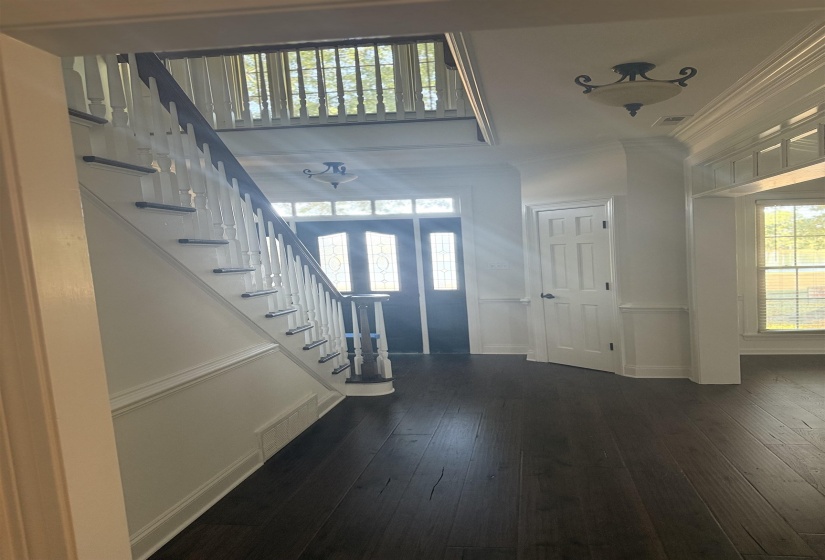 1196 LAKE POINTE DR, Collierville, Tennessee 38017, 4 Bedroom Bedrooms, 7 Room Rooms,2.1 BathroomBathrooms,Residential,For Sale,LAKE POINTE,0,10208692