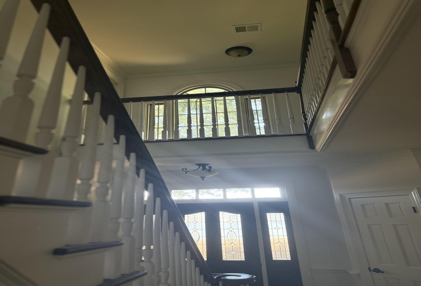1196 LAKE POINTE DR, Collierville, Tennessee 38017, 4 Bedroom Bedrooms, 7 Room Rooms,2.1 BathroomBathrooms,Residential,For Sale,LAKE POINTE,0,10208692