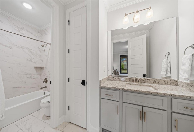 602 CYPRESS GREEN CV, Collierville, Tennessee 38017, 5 Bedroom Bedrooms, 15 Room Rooms,4.1 BathroomBathrooms,Residential,For Sale,CYPRESS GREEN,0,10208695