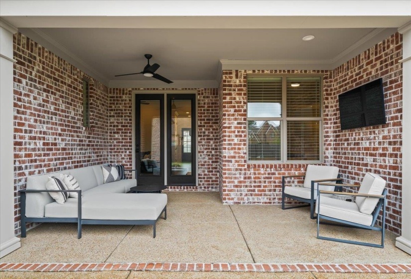 602 CYPRESS GREEN CV, Collierville, Tennessee 38017, 5 Bedroom Bedrooms, 15 Room Rooms,4.1 BathroomBathrooms,Residential,For Sale,CYPRESS GREEN,0,10208695