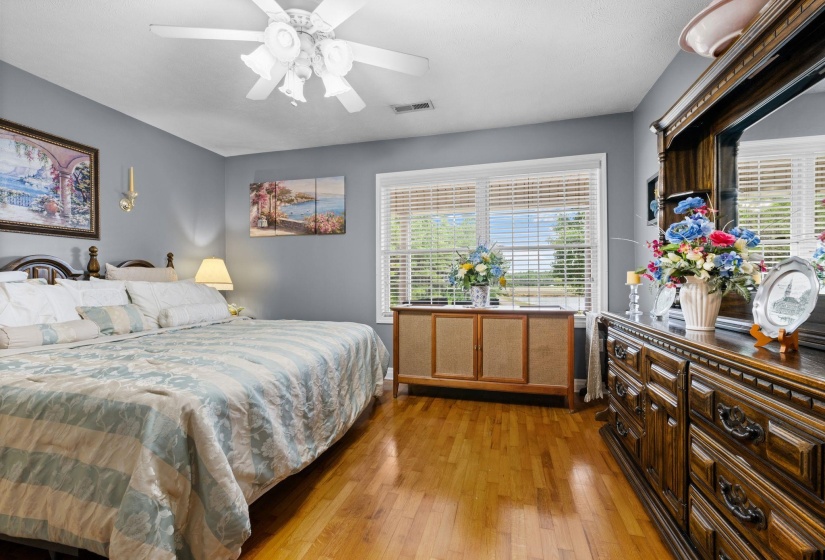9691 HARDIN GRAVEYARD RD, Morris Chapel, Tennessee 38361, 4 Bedrooms Bedrooms, 12 Rooms Rooms,3.1 BathroomsBathrooms,Residential,For Sale,HARDIN GRAVEYARD,10208804