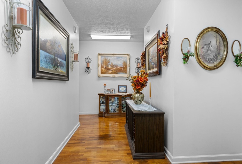 9691 HARDIN GRAVEYARD RD, Morris Chapel, Tennessee 38361, 4 Bedrooms Bedrooms, 12 Rooms Rooms,3.1 BathroomsBathrooms,Residential,For Sale,HARDIN GRAVEYARD,10208804