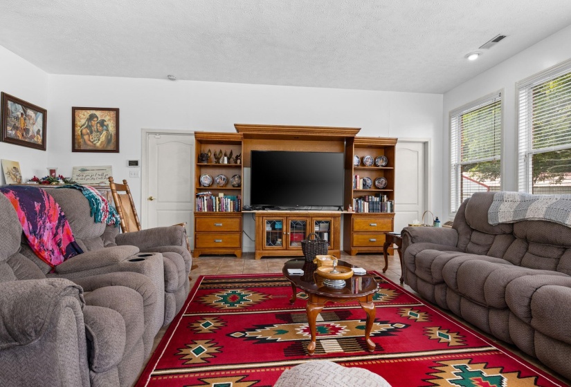 9691 HARDIN GRAVEYARD RD, Morris Chapel, Tennessee 38361, 4 Bedrooms Bedrooms, 12 Rooms Rooms,3.1 BathroomsBathrooms,Residential,For Sale,HARDIN GRAVEYARD,10208804