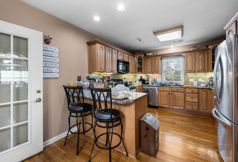 9691 HARDIN GRAVEYARD RD, Morris Chapel, Tennessee 38361, 4 Bedrooms Bedrooms, 12 Rooms Rooms,3.1 BathroomsBathrooms,Residential,For Sale,HARDIN GRAVEYARD,10208804