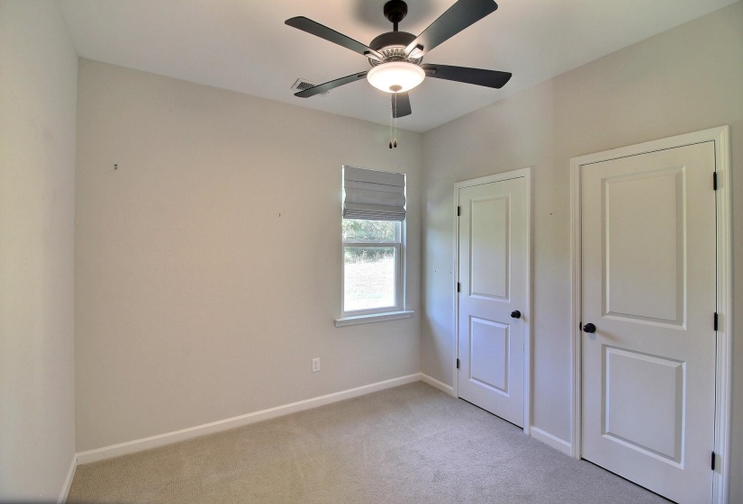 3290 RALEIGH LAGRANGE DR, Unicorp/Rossville, Tennessee 38066, 3 Bedrooms Bedrooms, 7 Rooms Rooms,2 BathroomsBathrooms,Residential,For Sale,RALEIGH LAGRANGE,10208836