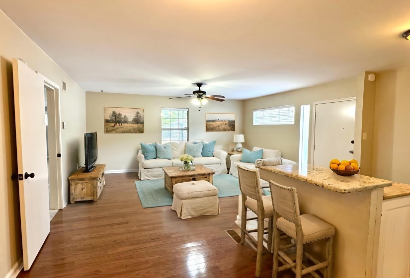 501 GERALD RD, Memphis, Tennessee 38122, 3 Bedrooms Bedrooms, 8 Rooms Rooms,2 BathroomsBathrooms,Residential,For Sale,GERALD,10209135