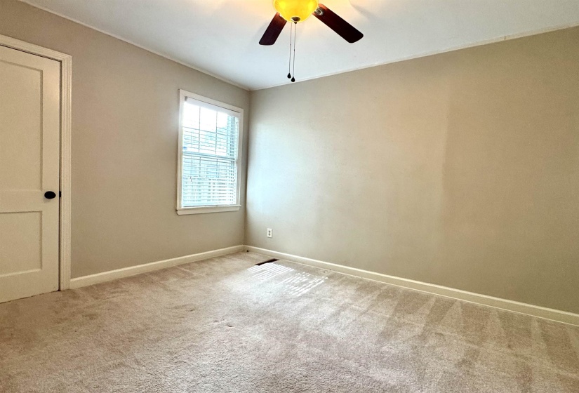 501 GERALD RD, Memphis, Tennessee 38122, 3 Bedrooms Bedrooms, 8 Rooms Rooms,2 BathroomsBathrooms,Residential,For Sale,GERALD,10209135