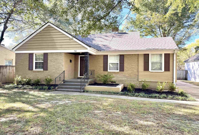 501 GERALD RD, Memphis, Tennessee 38122, 3 Bedrooms Bedrooms, 8 Rooms Rooms,2 BathroomsBathrooms,Residential,For Sale,GERALD,10209135