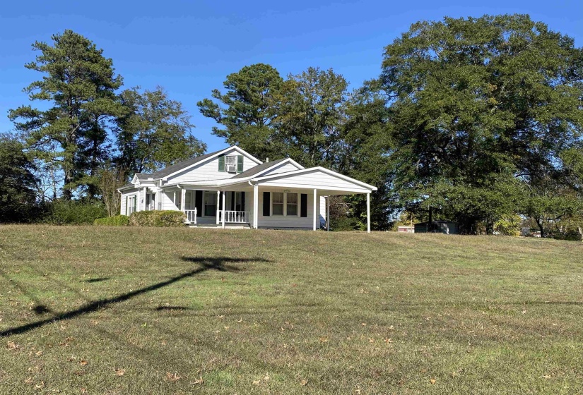 240 OAK ST, Adamsville, Tennessee 38310, 3 Bedrooms Bedrooms, 7 Rooms Rooms,1 BathroomBathrooms,Residential,For Sale,OAK,10209118