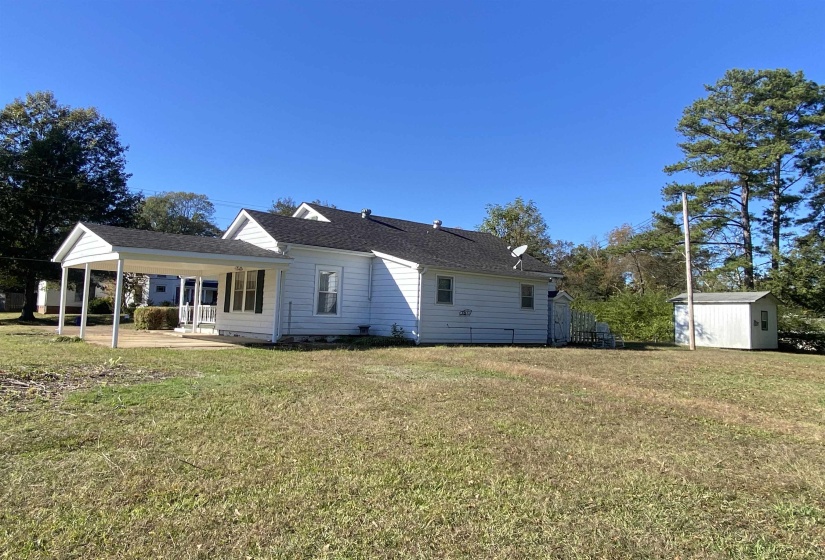 240 OAK ST, Adamsville, Tennessee 38310, 3 Bedrooms Bedrooms, 7 Rooms Rooms,1 BathroomBathrooms,Residential,For Sale,OAK,10209118