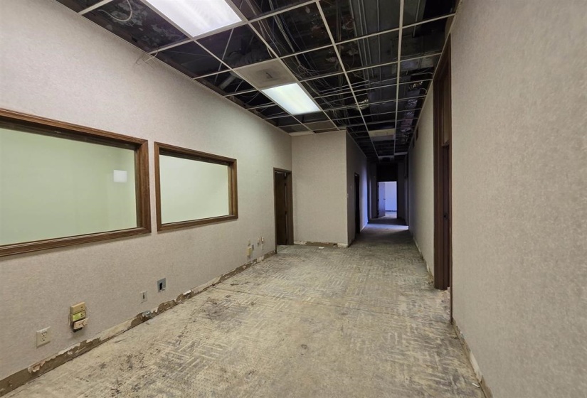 109 MAIN ST, Memphis, Tennessee 38103, 7 Bedroom Bedrooms, 18 Room Rooms,0.1 BathroomBathrooms,Residential,For Sale,MAIN,0,10209126