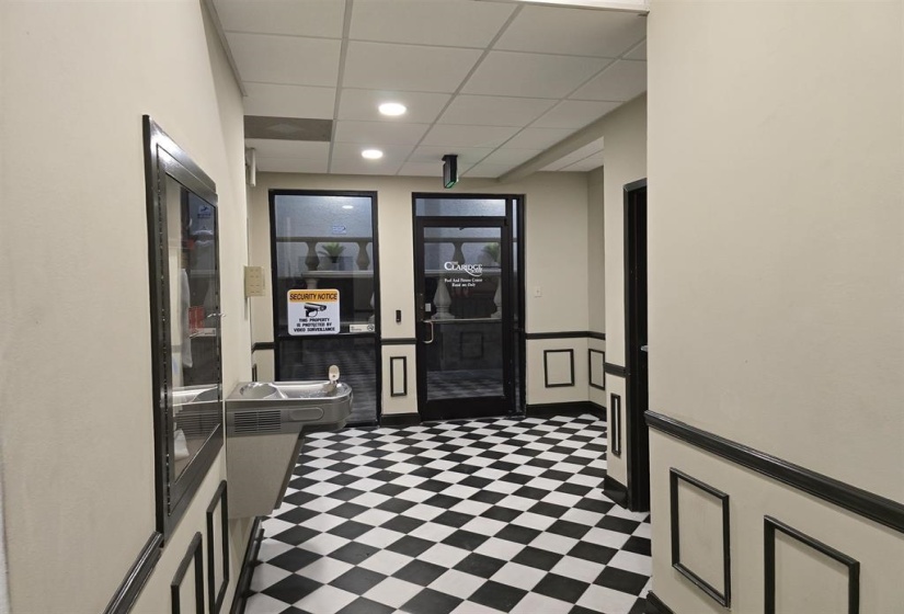 109 MAIN ST, Memphis, Tennessee 38103, 7 Bedroom Bedrooms, 18 Room Rooms,0.1 BathroomBathrooms,Residential,For Sale,MAIN,0,10209126