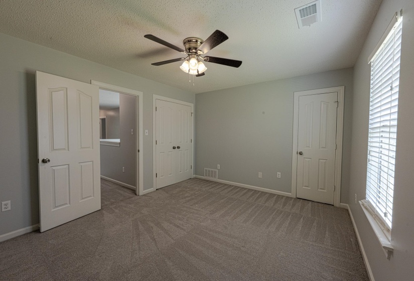 9442 CLUB WALK CT, Lakeland, Tennessee 38002, 3 Bedrooms Bedrooms, 7 Rooms Rooms,2.1 BathroomsBathrooms,Residential,For Sale,CLUB WALK,10199137