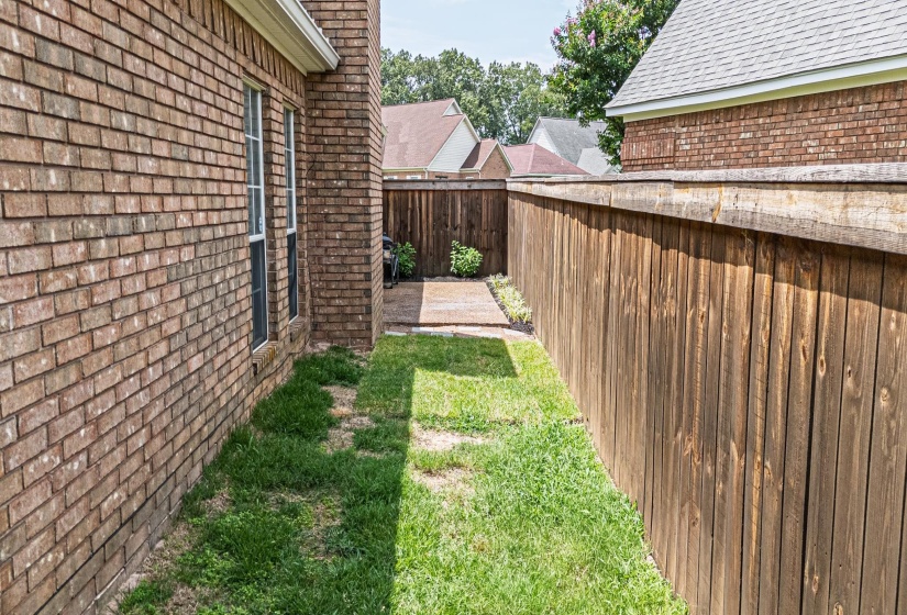 9442 CLUB WALK CT, Lakeland, Tennessee 38002, 3 Bedrooms Bedrooms, 7 Rooms Rooms,2.1 BathroomsBathrooms,Residential,For Sale,CLUB WALK,10199137