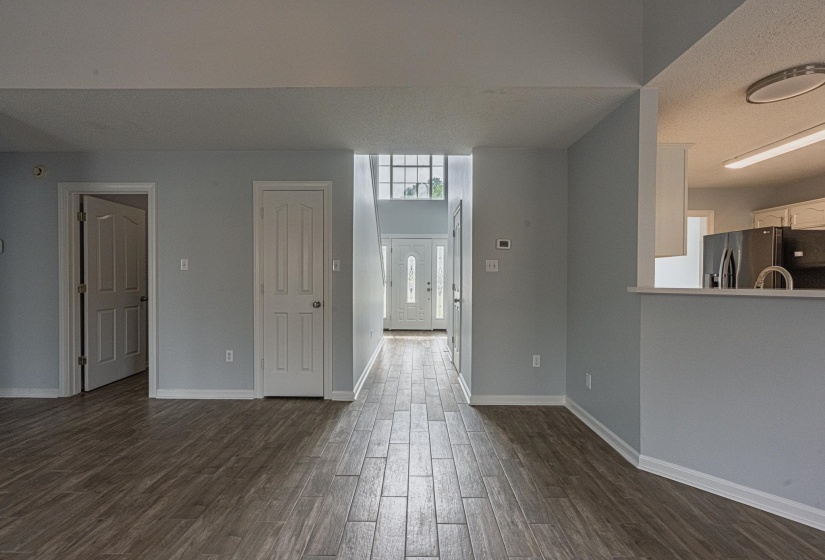 9442 CLUB WALK CT, Lakeland, Tennessee 38002, 3 Bedrooms Bedrooms, 7 Rooms Rooms,2.1 BathroomsBathrooms,Residential,For Sale,CLUB WALK,10199137