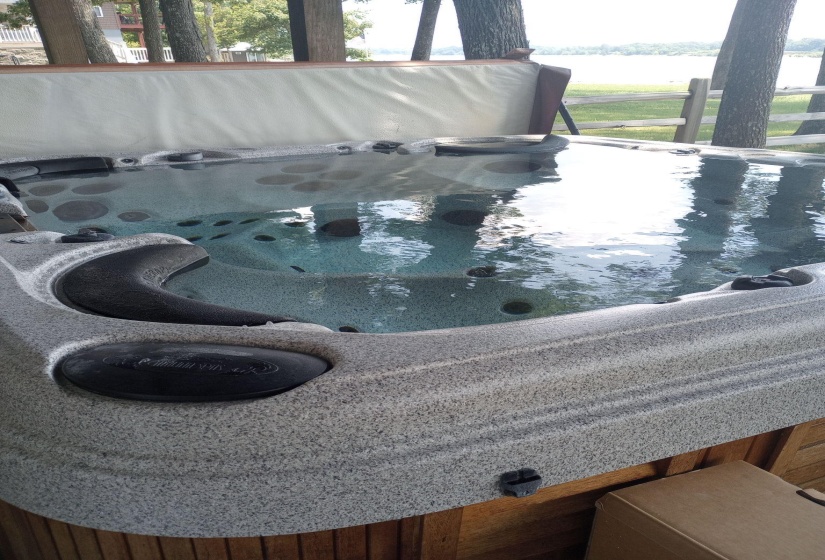 Exterior view of a hot tub
