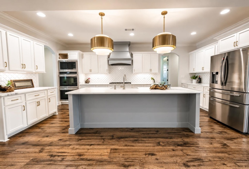 834 CYPRESS ROCK CV, Collierville, Tennessee 38017, 5 Bedroom Bedrooms, 15 Room Rooms,4.1 BathroomBathrooms,Residential,For Sale,CYPRESS ROCK,0,10209158