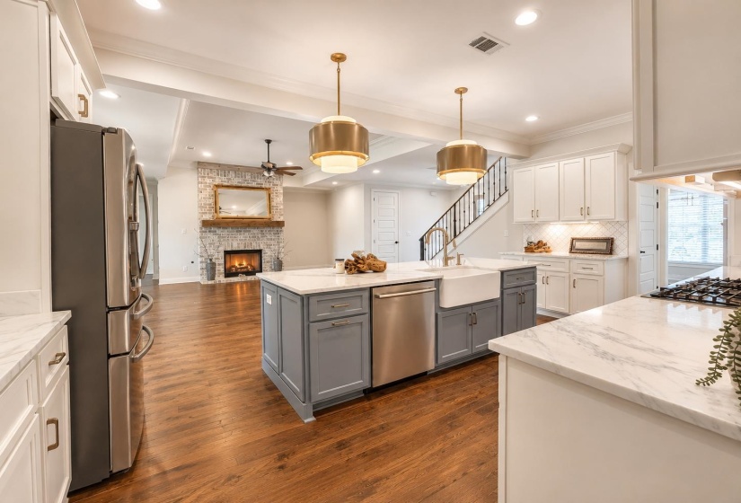 834 CYPRESS ROCK CV, Collierville, Tennessee 38017, 5 Bedroom Bedrooms, 15 Room Rooms,4.1 BathroomBathrooms,Residential,For Sale,CYPRESS ROCK,0,10209158