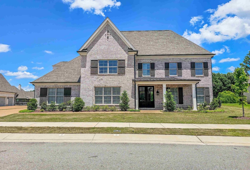 834 CYPRESS ROCK CV, Collierville, Tennessee 38017, 5 Bedroom Bedrooms, 15 Room Rooms,4.1 BathroomBathrooms,Residential,For Sale,CYPRESS ROCK,0,10209158