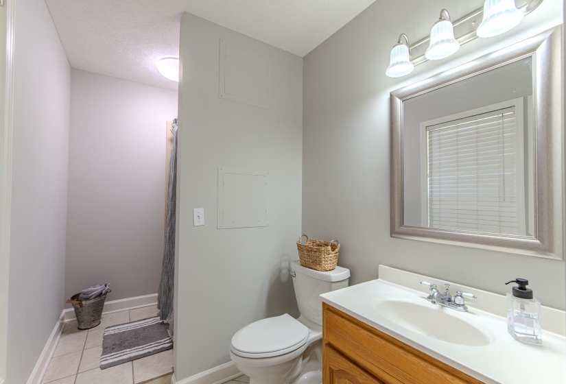 6170 226 HWY, Savannah, Tennessee 38372, 4 Bedroom Bedrooms, 9 Room Rooms,3.1 BathroomBathrooms,Residential,For Sale,226,0,10209163