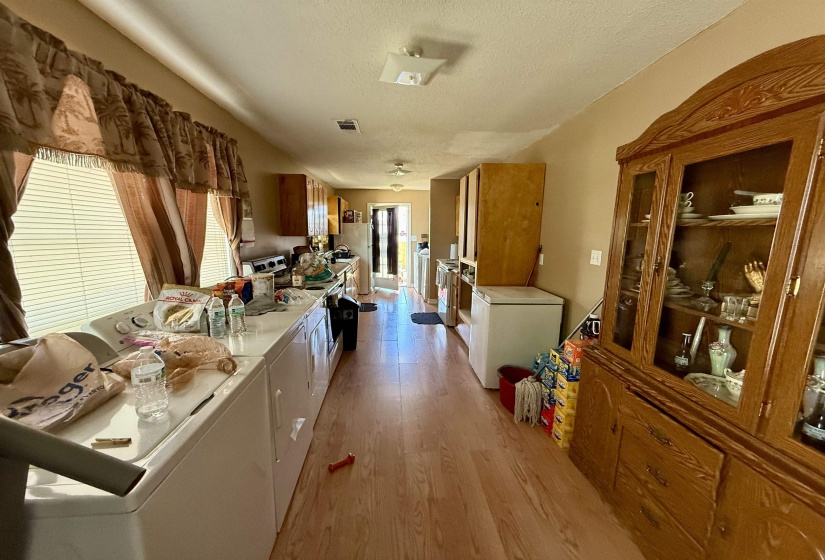 614 ESTRIDGE CV, Memphis, Tennessee 38122, 3 Bedrooms Bedrooms, 5 Rooms Rooms,2 BathroomsBathrooms,Residential,For Sale,ESTRIDGE,10193626