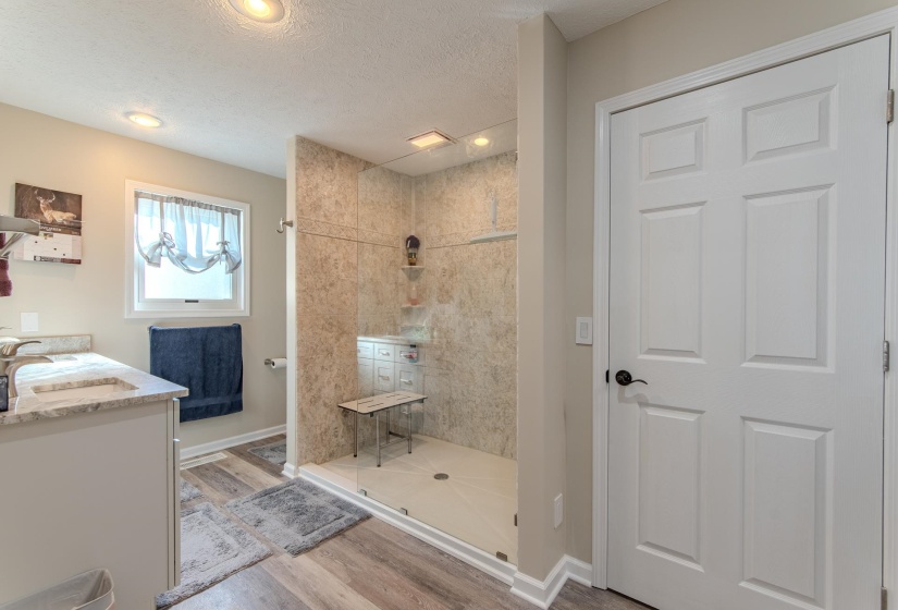 145 TOM WAY, Savannah, Tennessee 38372, 4 Bedroom Bedrooms, 14 Room Rooms,3 BathroomBathrooms,Residential,For Sale,TOM,0,10209200