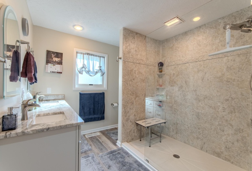 145 TOM WAY, Savannah, Tennessee 38372, 4 Bedroom Bedrooms, 14 Room Rooms,3 BathroomBathrooms,Residential,For Sale,TOM,0,10209200