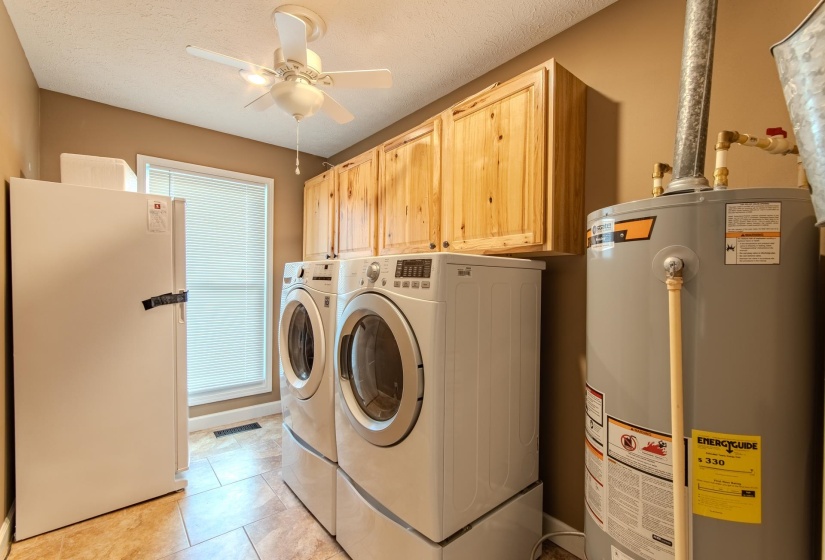 145 TOM WAY, Savannah, Tennessee 38372, 4 Bedroom Bedrooms, 14 Room Rooms,3 BathroomBathrooms,Residential,For Sale,TOM,0,10209200