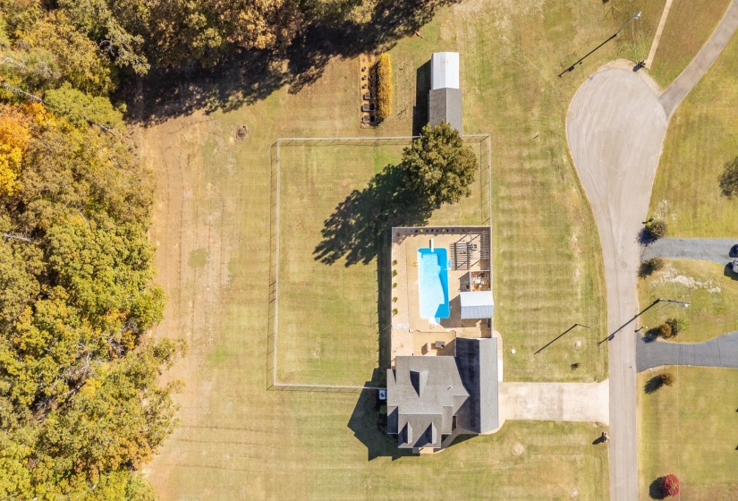 145 TOM WAY, Savannah, Tennessee 38372, 4 Bedroom Bedrooms, 14 Room Rooms,3 BathroomBathrooms,Residential,For Sale,TOM,0,10209200