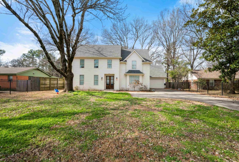 441 WARING RD, Memphis, Tennessee 38117, 5 Bedrooms Bedrooms, 8 Rooms Rooms,3 BathroomsBathrooms,Residential,For Sale,WARING,10209212