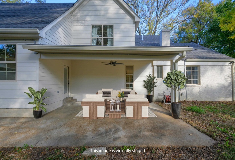 441 WARING RD, Memphis, Tennessee 38117, 5 Bedrooms Bedrooms, 8 Rooms Rooms,3 BathroomsBathrooms,Residential,For Sale,WARING,10209212