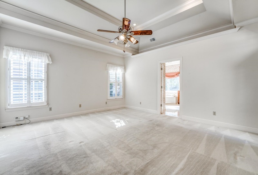 1887 ALMADALE LAKE DR, Collierville, Tennessee 38017, 5 Bedrooms Bedrooms, 10 Rooms Rooms,4.1 BathroomsBathrooms,Residential,For Sale,ALMADALE LAKE,10209244