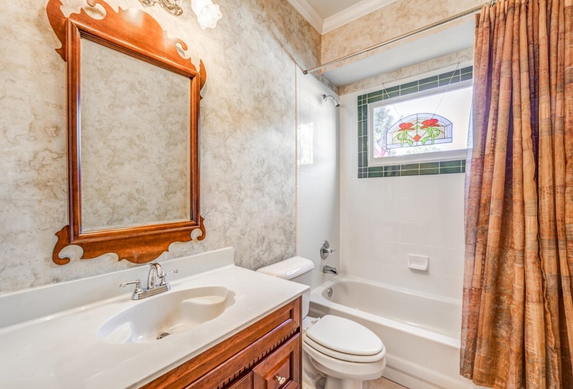 1887 ALMADALE LAKE DR, Collierville, Tennessee 38017, 5 Bedrooms Bedrooms, 10 Rooms Rooms,4.1 BathroomsBathrooms,Residential,For Sale,ALMADALE LAKE,10209244