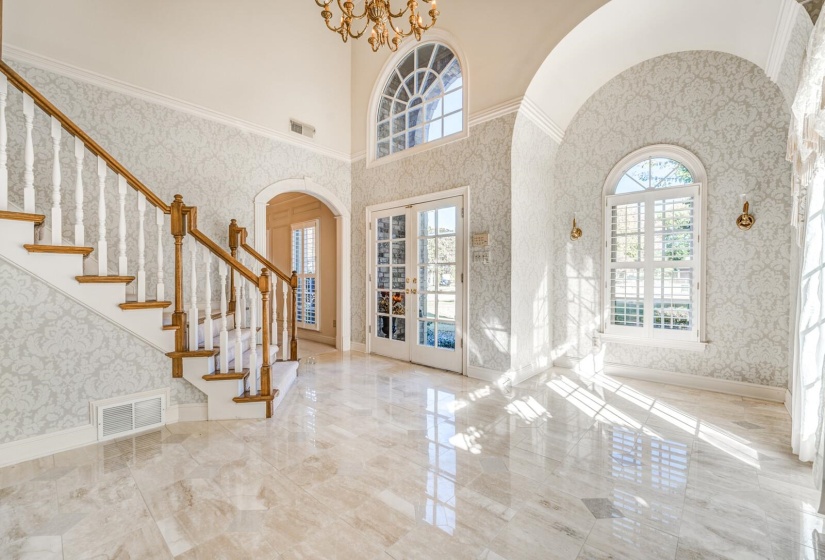 1887 ALMADALE LAKE DR, Collierville, Tennessee 38017, 5 Bedrooms Bedrooms, 10 Rooms Rooms,4.1 BathroomsBathrooms,Residential,For Sale,ALMADALE LAKE,10209244