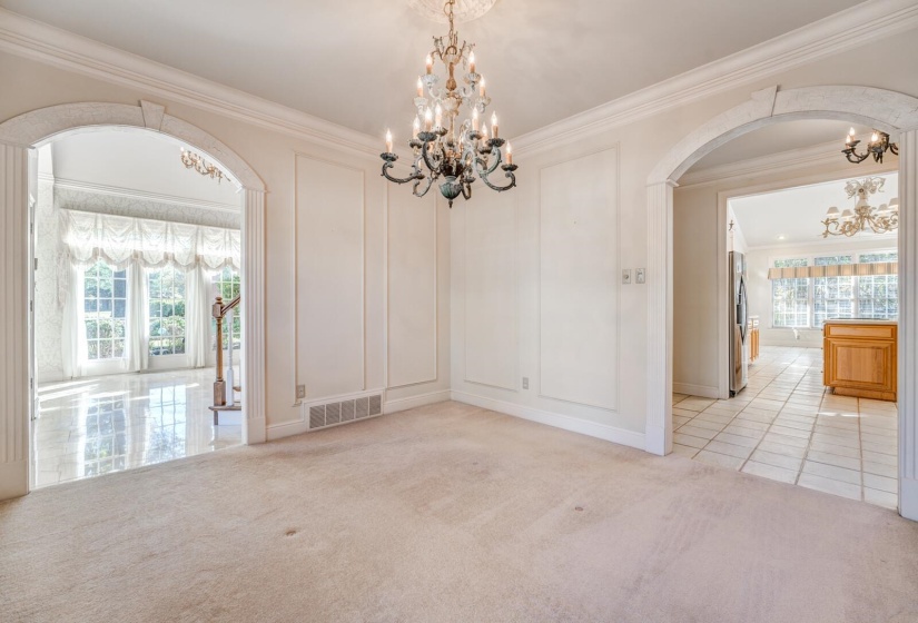 1887 ALMADALE LAKE DR, Collierville, Tennessee 38017, 5 Bedrooms Bedrooms, 10 Rooms Rooms,4.1 BathroomsBathrooms,Residential,For Sale,ALMADALE LAKE,10209244