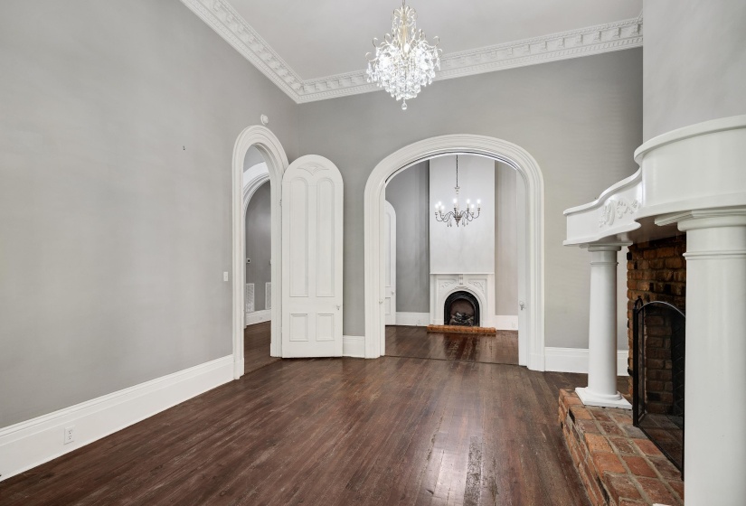 233 GRAND AVE, Brownsville, Tennessee 38012-2456, 4 Bedrooms Bedrooms, 8 Rooms Rooms,3 BathroomsBathrooms,Residential,For Sale,GRAND,10209324