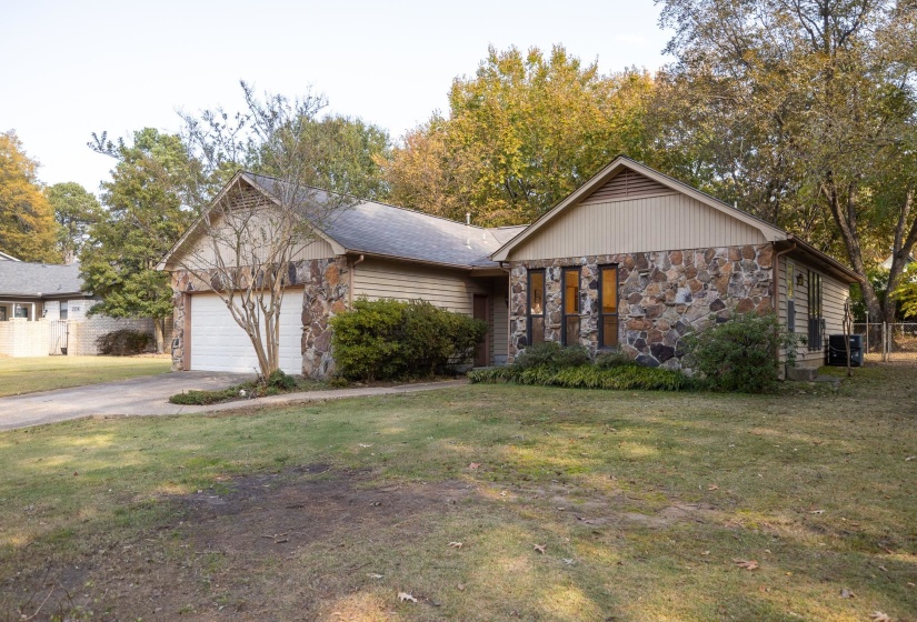 2184 WILDERNESS CV, Germantown, Tennessee 38139, 3 Bedrooms Bedrooms, 6 Rooms Rooms,2 BathroomsBathrooms,Residential,For Sale,WILDERNESS,10209338