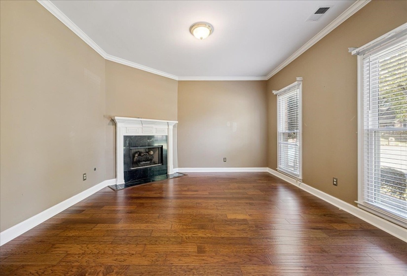 1965 CAPAS CV, Memphis, Tennessee 38016, 4 Bedrooms Bedrooms, 8 Rooms Rooms,2.1 BathroomsBathrooms,Residential,For Sale,CAPAS,10209342