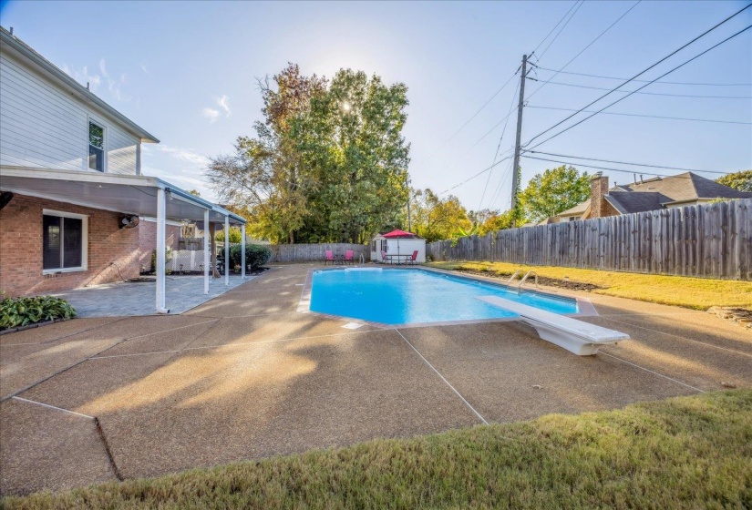 1965 CAPAS CV, Memphis, Tennessee 38016, 4 Bedrooms Bedrooms, 8 Rooms Rooms,2.1 BathroomsBathrooms,Residential,For Sale,CAPAS,10209342