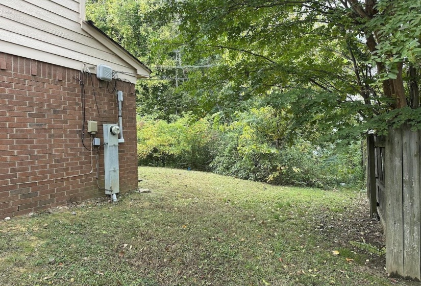 6604 GAZEBO CV, Memphis, Tennessee 38115, 2 Bedrooms Bedrooms, 5 Rooms Rooms,2.1 BathroomsBathrooms,Residential,For Sale,GAZEBO,10209343