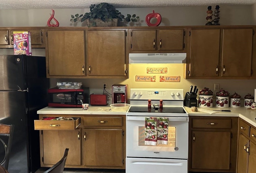 6604 GAZEBO CV, Memphis, Tennessee 38115, 2 Bedrooms Bedrooms, 5 Rooms Rooms,2.1 BathroomsBathrooms,Residential,For Sale,GAZEBO,10209343