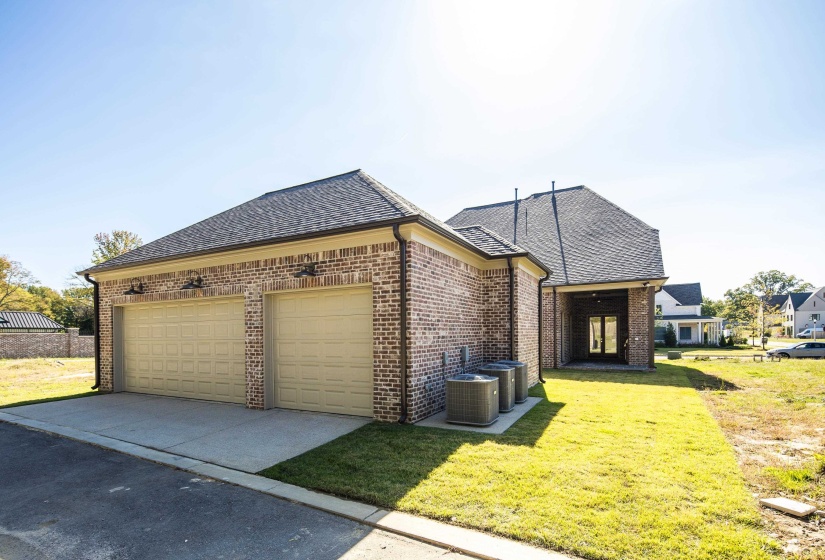 9136 WILDER RUN CIR, Germantown, Tennessee 38138, 4 Bedrooms Bedrooms, 9 Rooms Rooms,4.1 BathroomsBathrooms,Residential,For Sale,WILDER RUN,10195735