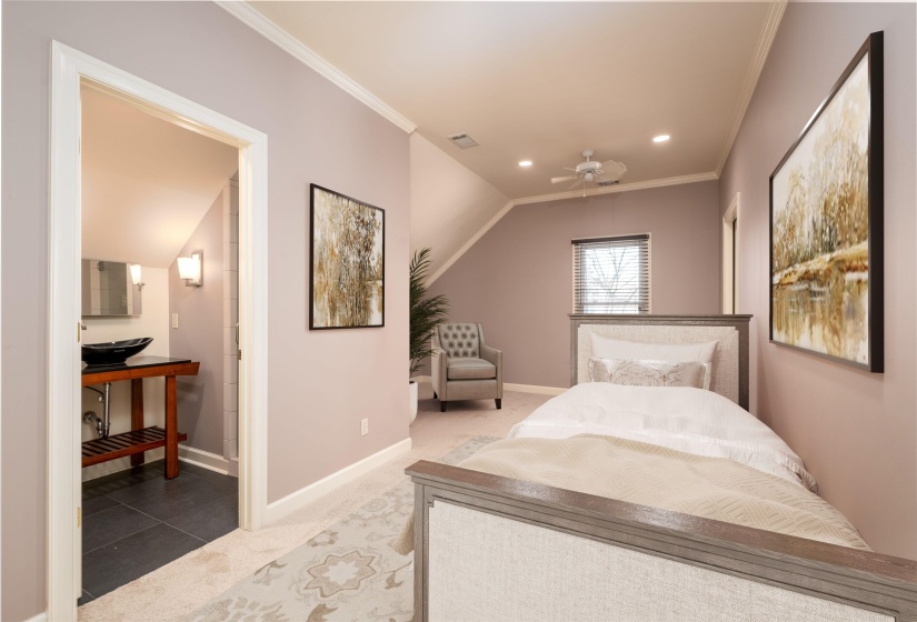 805 HARBOR ISLE CIR, Memphis, Tennessee 38103, 4 Bedrooms Bedrooms, 7 Rooms Rooms,3.1 BathroomsBathrooms,Residential,For Sale,HARBOR ISLE,10209488
