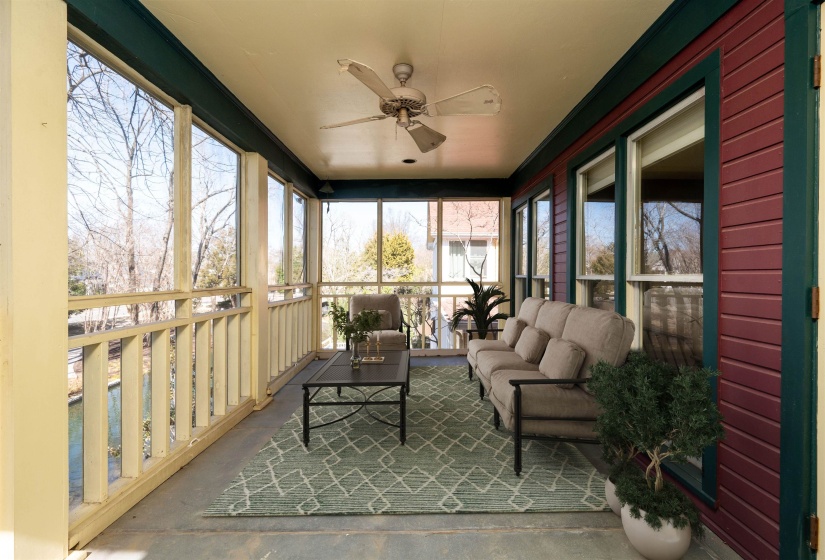 805 HARBOR ISLE CIR, Memphis, Tennessee 38103, 4 Bedrooms Bedrooms, 7 Rooms Rooms,3.1 BathroomsBathrooms,Residential,For Sale,HARBOR ISLE,10209488