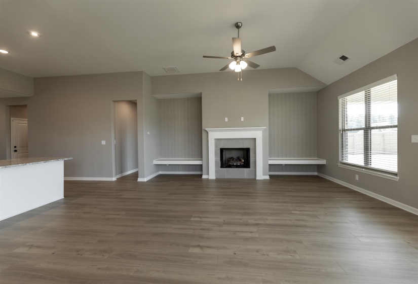 330 CHESNUT RIDGE CV, Oakland, Tennessee 38060, 3 Bedrooms Bedrooms, 7 Rooms Rooms,2 BathroomsBathrooms,Residential,For Sale,CHESNUT RIDGE,10190833