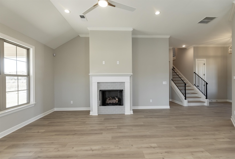 195 SUGALINA VALLEY DR, Oakland, Tennessee 38060, 5 Bedroom Bedrooms, 9 Room Rooms,3 BathroomBathrooms,Residential,For Sale,SUGALINA VALLEY,0,10193915