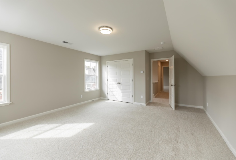 145 MISTY MEADOW LN, Oakland, Tennessee 38060, 5 Bedrooms Bedrooms, 9 Rooms Rooms,3 BathroomsBathrooms,Residential,For Sale,MISTY MEADOW,10198067