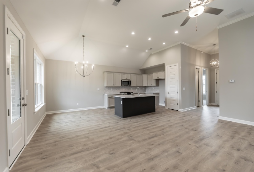 145 MISTY MEADOW LN, Oakland, Tennessee 38060, 5 Bedrooms Bedrooms, 9 Rooms Rooms,3 BathroomsBathrooms,Residential,For Sale,MISTY MEADOW,10198067