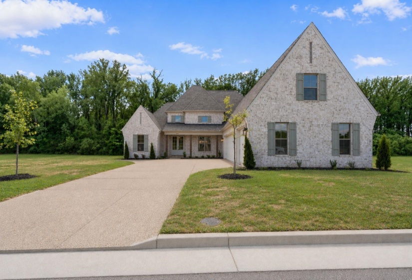 5371 KAITLYNN ROSE DR, Lakeland, Tennessee 38002, 4 Bedrooms Bedrooms, 9 Rooms Rooms,3 BathroomsBathrooms,Residential,For Sale,KAITLYNN ROSE,10209607