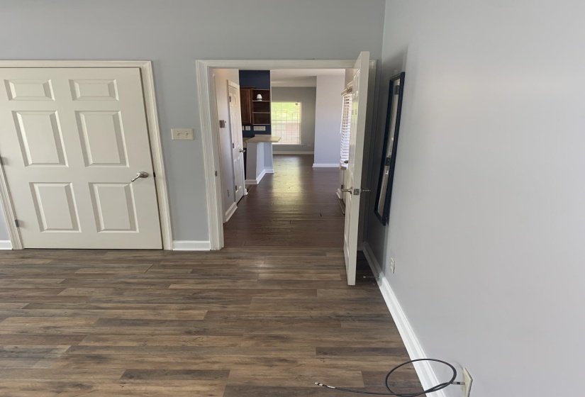 158 KEEL AVE, Memphis, Tennessee 38107, 3 Bedrooms Bedrooms, 5 Rooms Rooms,2 BathroomsBathrooms,Rental Properties,For Sale,KEEL,10209618
